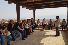 7. Foto di gruppo a Qumran