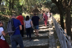 L’approdo del Vangelo. Visita a Cuma. Antro della Sibilla, Tempio di Apollo, Tempio di Giove tra paganesimo e l’arrivo del cristianesimo.
